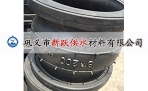 我公司可曲撓橡膠接頭使用在重慶工程